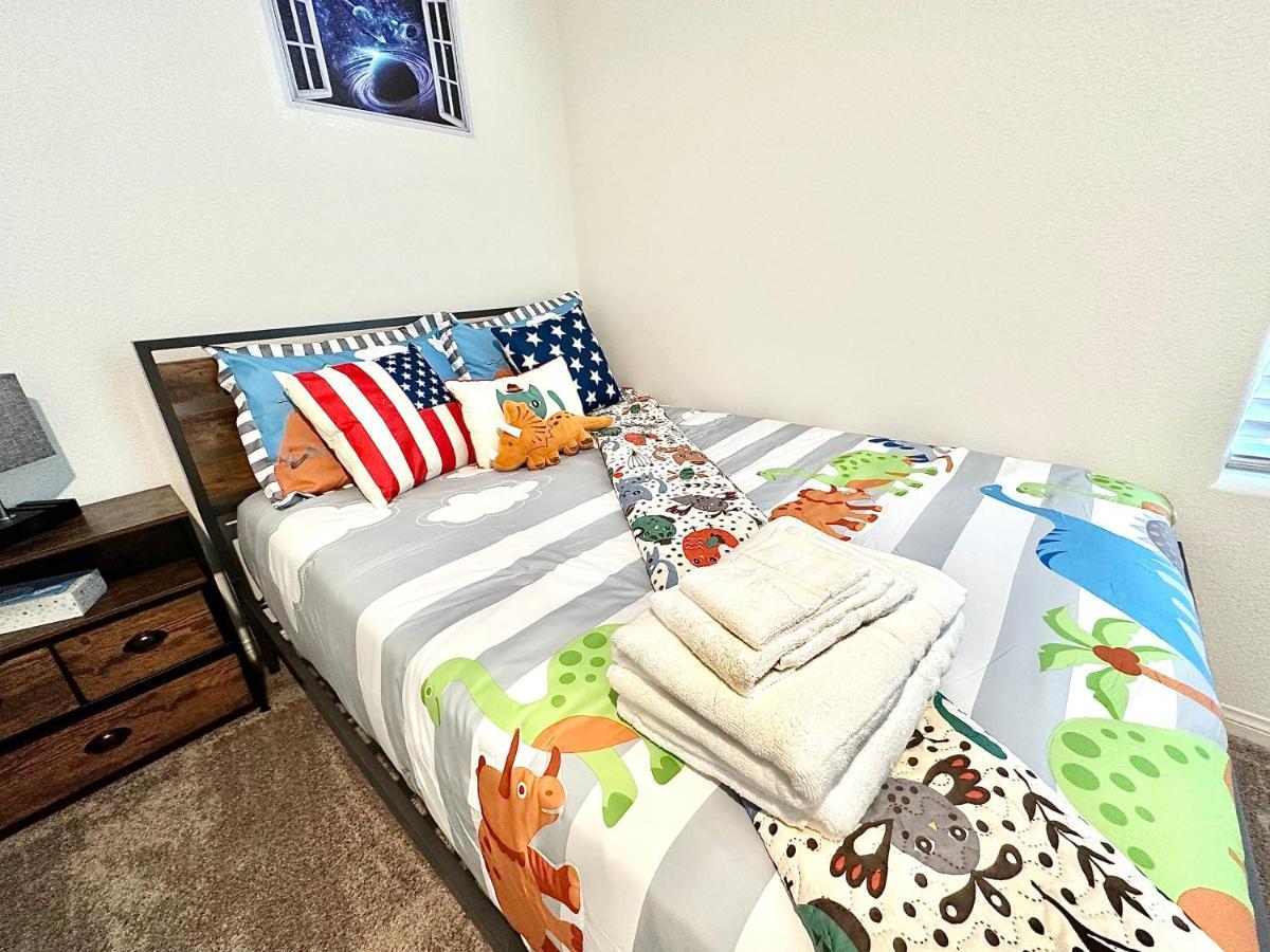 Spacious House, 5 Bedrooms, Sleeps 12, Near Las Vegas Strip And Airport Exterior foto